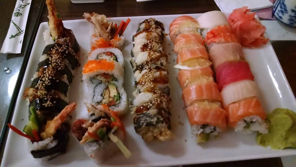 Micado | restaurant | 2126 Irving St, San Francisco, CA 94122, USA | 4155641122 OR +1 415-564-1122