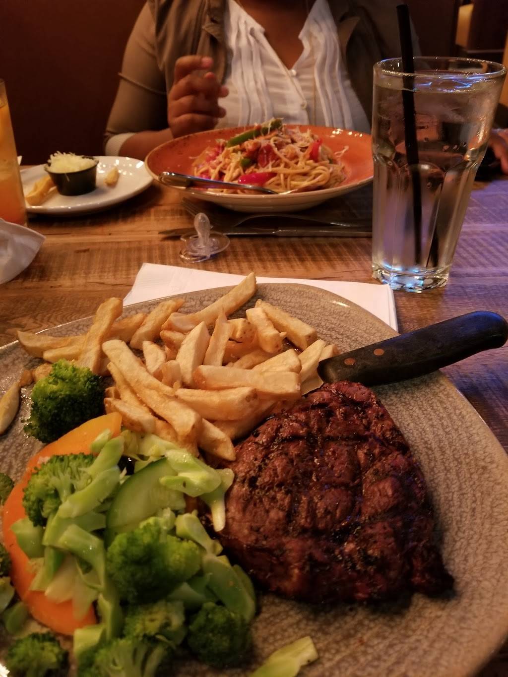 Kelseys Original Roadhouse | restaurant | 4115 Walker Rd, Windsor, ON N8W 3T6, Canada | 5192500802 OR +1 519-250-0802