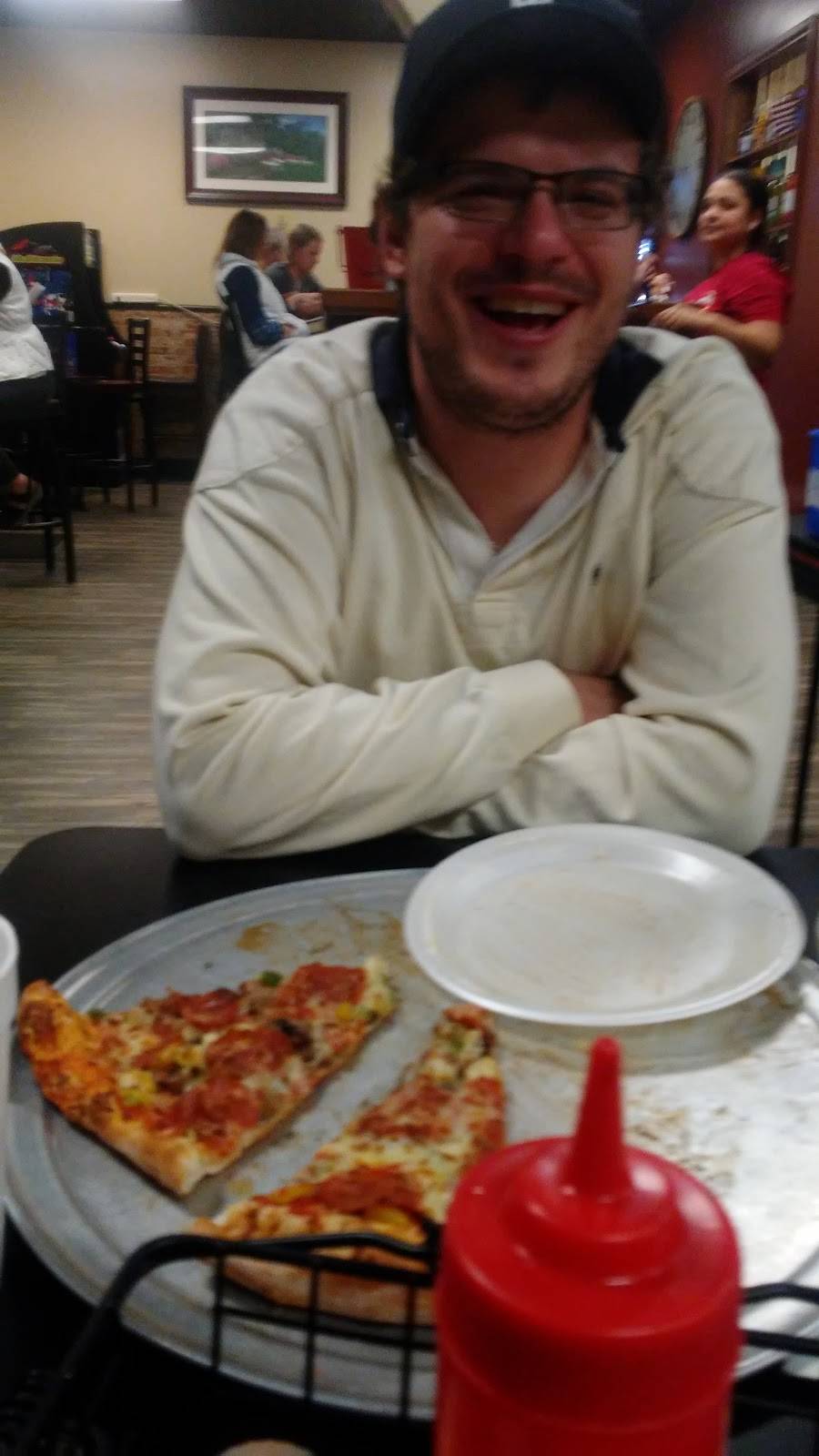 Isabellas Pizza Pub | restaurant | 5315 A Liberty Rd, Greensboro, NC 27406, USA | 3366740060 OR +1 336-674-0060