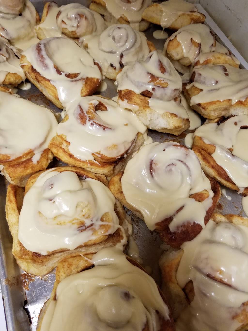 South Arm Cafe | restaurant | 101 2nd St, East Jordan, MI 49727, USA | 2315362801 OR +1 231-536-2801