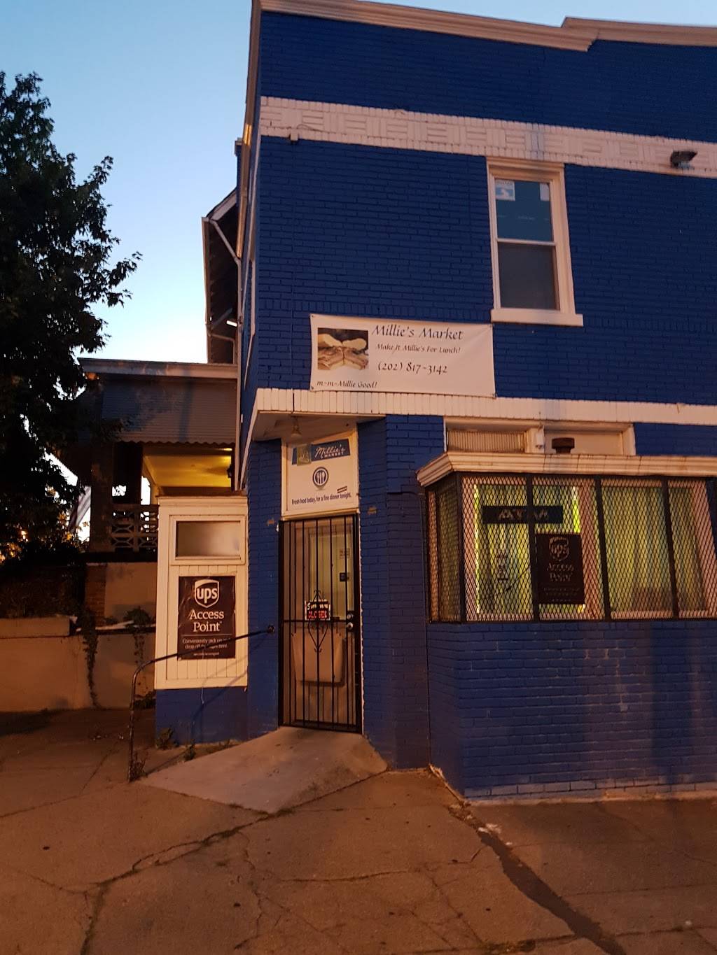 Millies Market | meal takeaway | 1452 D St NE, Washington, DC 20002, USA | 2028173142 OR +1 202-817-3142