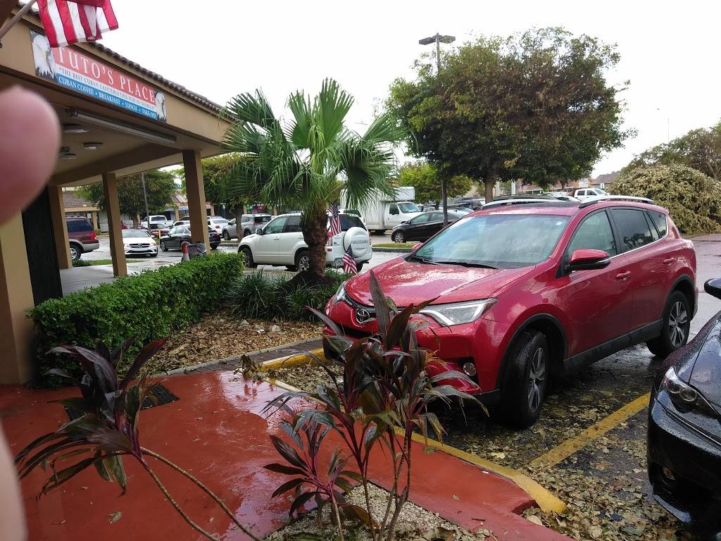 Tutos Place | restaurant | 13216 SW 8th St, Miami, FL 33184, USA | 3052271833 OR +1 305-227-1833