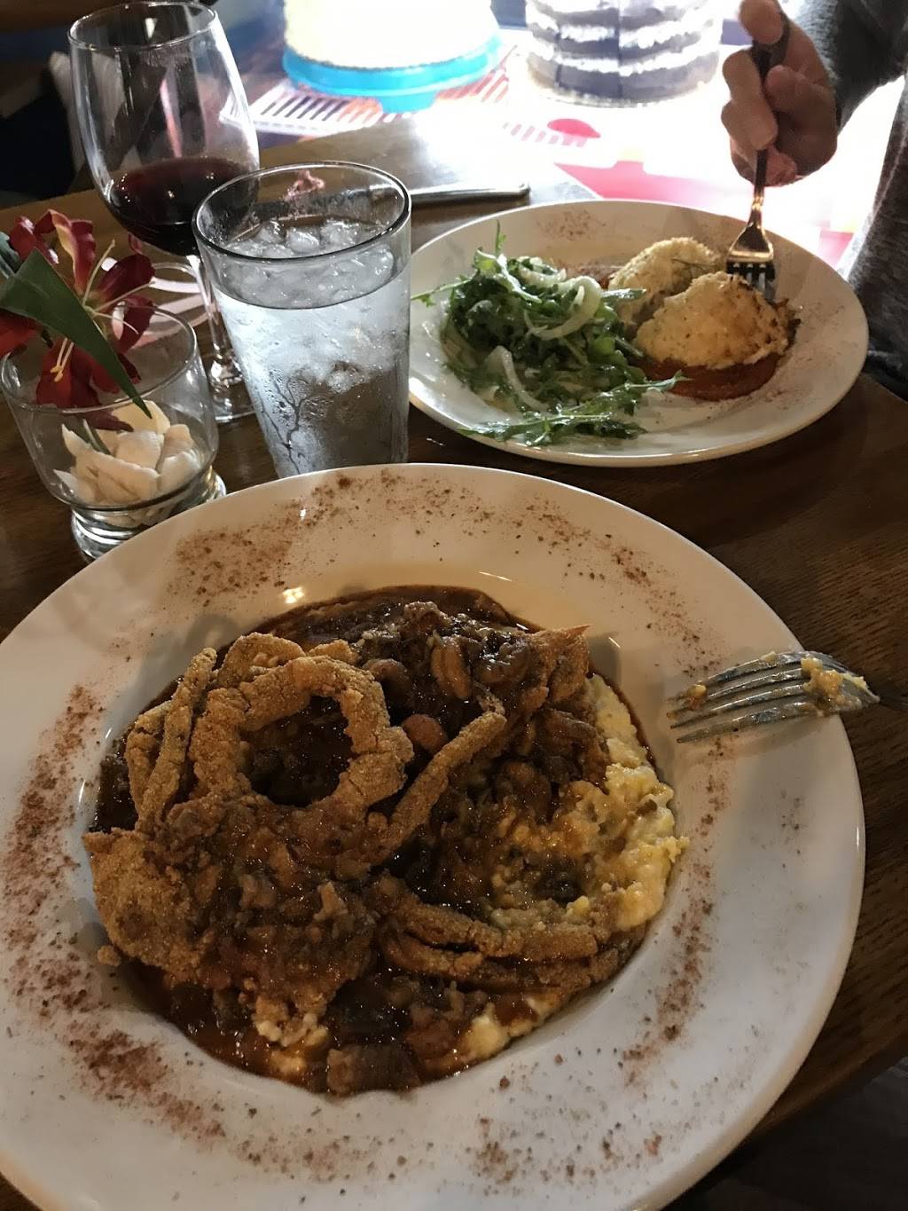 Hiawassee Seafood Bar & Grill | restaurant | 147 S Main St, Hiawassee, GA 30546, USA | 7069703799 OR +1 706-970-3799