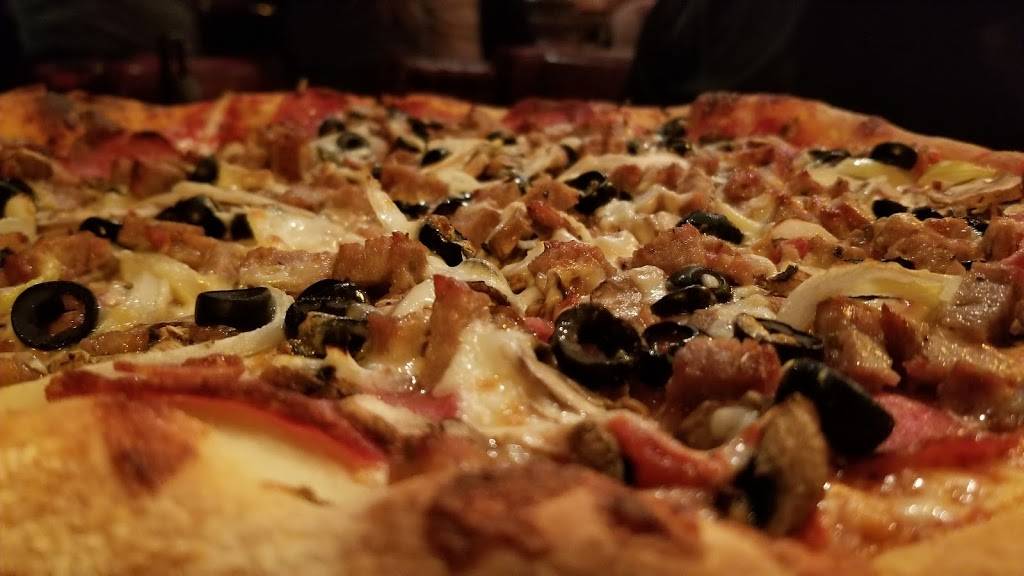 The Sausage Factory | restaurant | 517 Castro St, San Francisco, CA 94114, USA | 4156261250 OR +1 415-626-1250