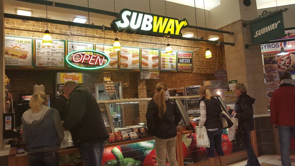 Subway | restaurant | 124 W Towne Mall, Madison, WI 53719, USA | 6088365992 OR +1 608-836-5992