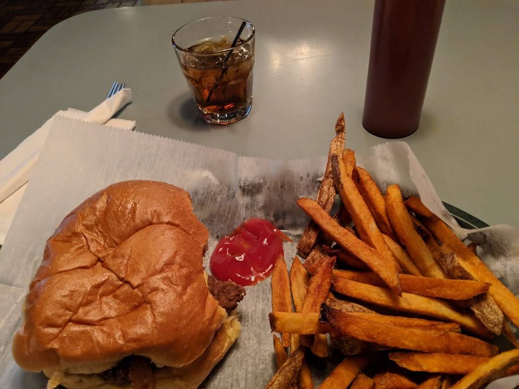 Mikes Place | restaurant | 19 Ferry St, Leetsdale, PA 15056, USA | 7242669904 OR +1 724-266-9904