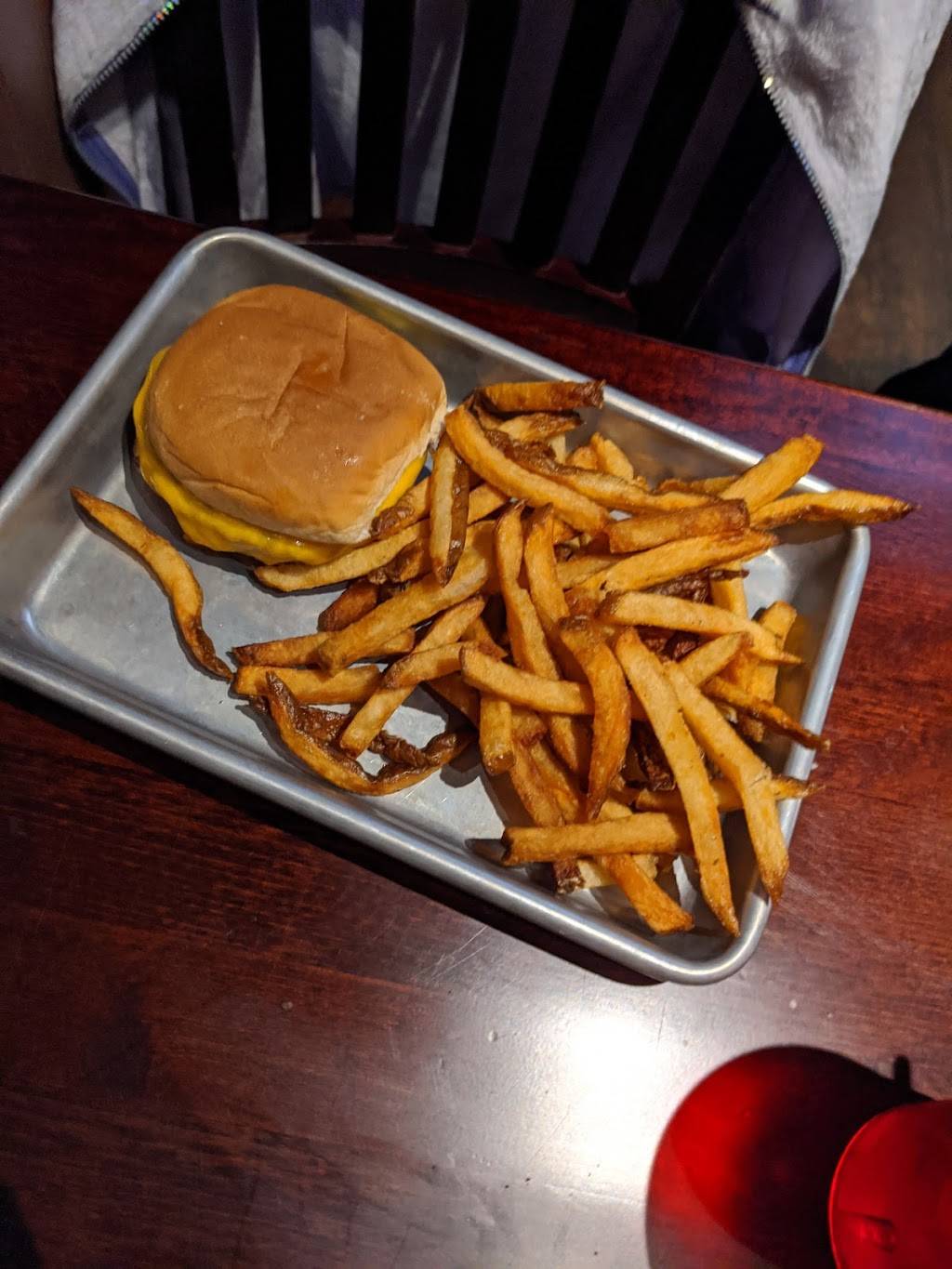 Prime Burger Bar | restaurant | 6092 Jericho Turnpike, Commack, NY 11725, USA | 6314869414 OR +1 631-486-9414