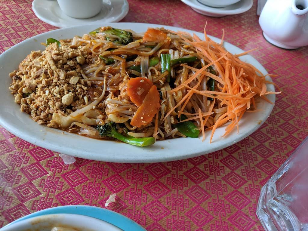 Siam Garden Thai Restaurant | restaurant | 3607 Whitehall Park Dr, Charlotte, NC 28273, USA | 7045834414 OR +1 704-583-4414