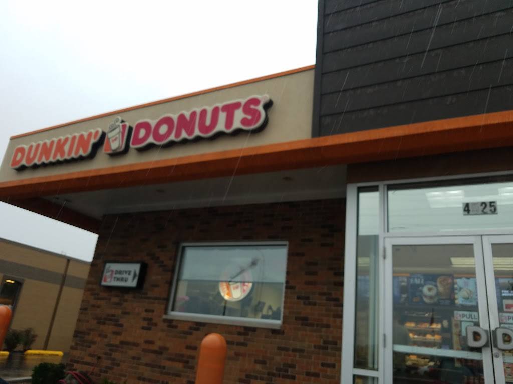 Dunkin | bakery | 4525 N Sterling Ave, Peoria, IL 61615, USA | 3096820272 OR +1 309-682-0272