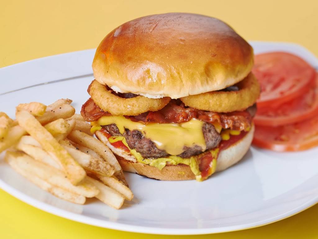 Highlanders Grill | restaurant | 7831 95th St, Hickory Hills, IL 60457, USA | 7084309975 OR +1 708-430-9975