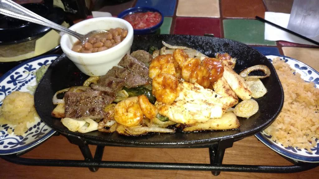 El Torito | restaurant | 118 E Hospitality Ln, San Bernardino, CA 92408, USA | 9093812316 OR +1 909-381-2316