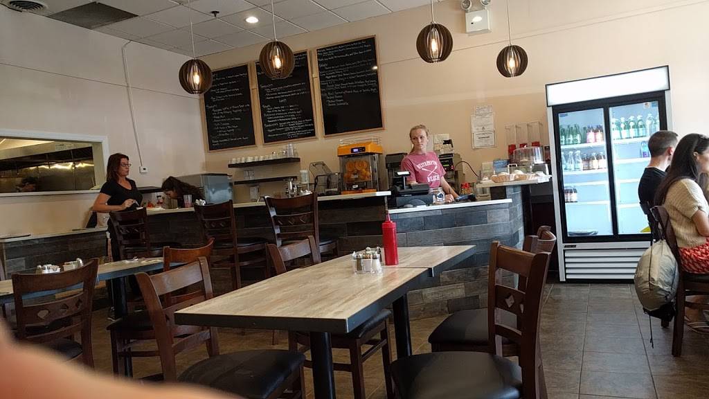 Simply Green Cafe | restaurant | 25 N Spruce St, Ramsey, NJ 07446, USA | 2016618905 OR +1 201-661-8905