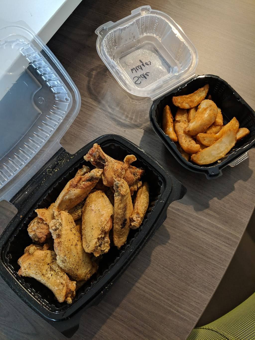 Buffalo Wings & Rings | restaurant | 6325 E Broad St, Columbus, OH 43213, USA | 6148569464 OR +1 614-856-9464