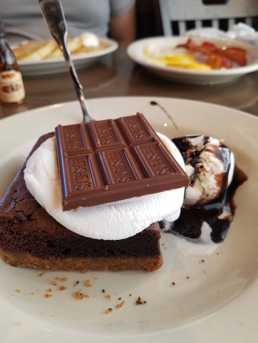 Cracker Barrel Old Country Store | restaurant | 2815 E Craig Rd, North Las Vegas, NV 89030, USA | 7024571200 OR +1 702-457-1200