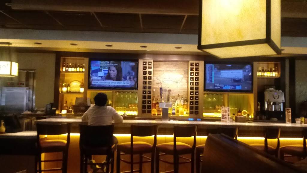 Olive Garden Italian Restaurant | meal takeaway | 8155 E Washington St, Indianapolis, IN 46219, USA | 3178950800 OR +1 317-895-0800