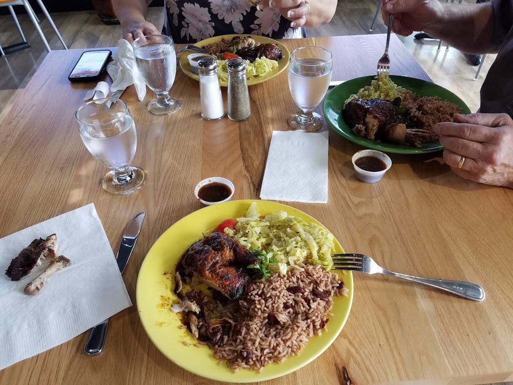 Da Reggae Cafe | restaurant | 2528 W Gate City Blvd, Greensboro, NC 27403, USA | 3363333788 OR +1 336-333-3788