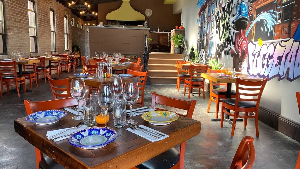 Molto Pizza | restaurant | 376 Deer Park Ave, Babylon, NY 11702, USA | 6313144412 OR +1 631-314-4412