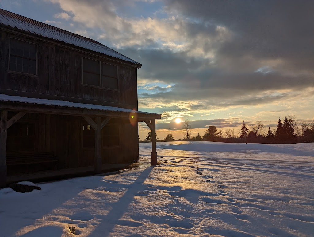 Fogg Brook Resort | restaurant | 147 Lang Hill Rd, Palmyra, ME 04965, USA | 2073555515 OR +1 207-355-5515