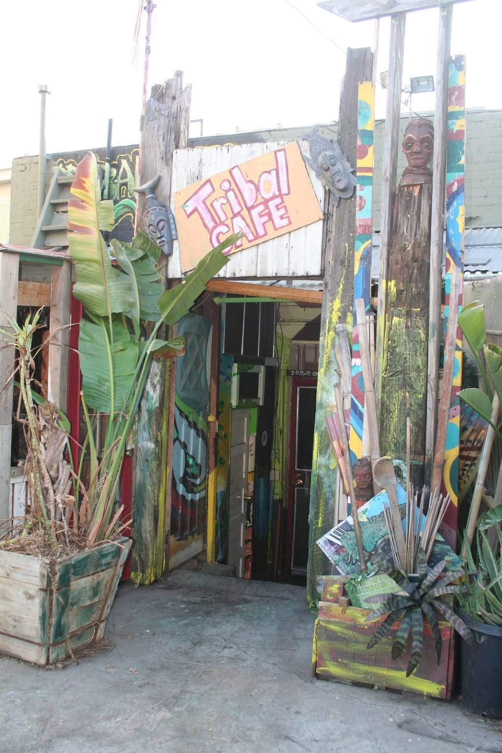 Tribal Cafe | cafe | 1651 W Temple St, Los Angeles, CA 90026, USA | 2134834458 OR +1 213-483-4458