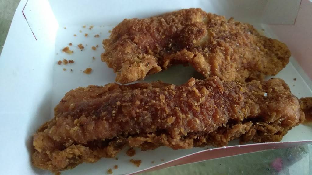 Wendys | restaurant | 1006 E West Maple Rd, Walled Lake, MI 48390, USA | 2486681177 OR +1 248-668-1177