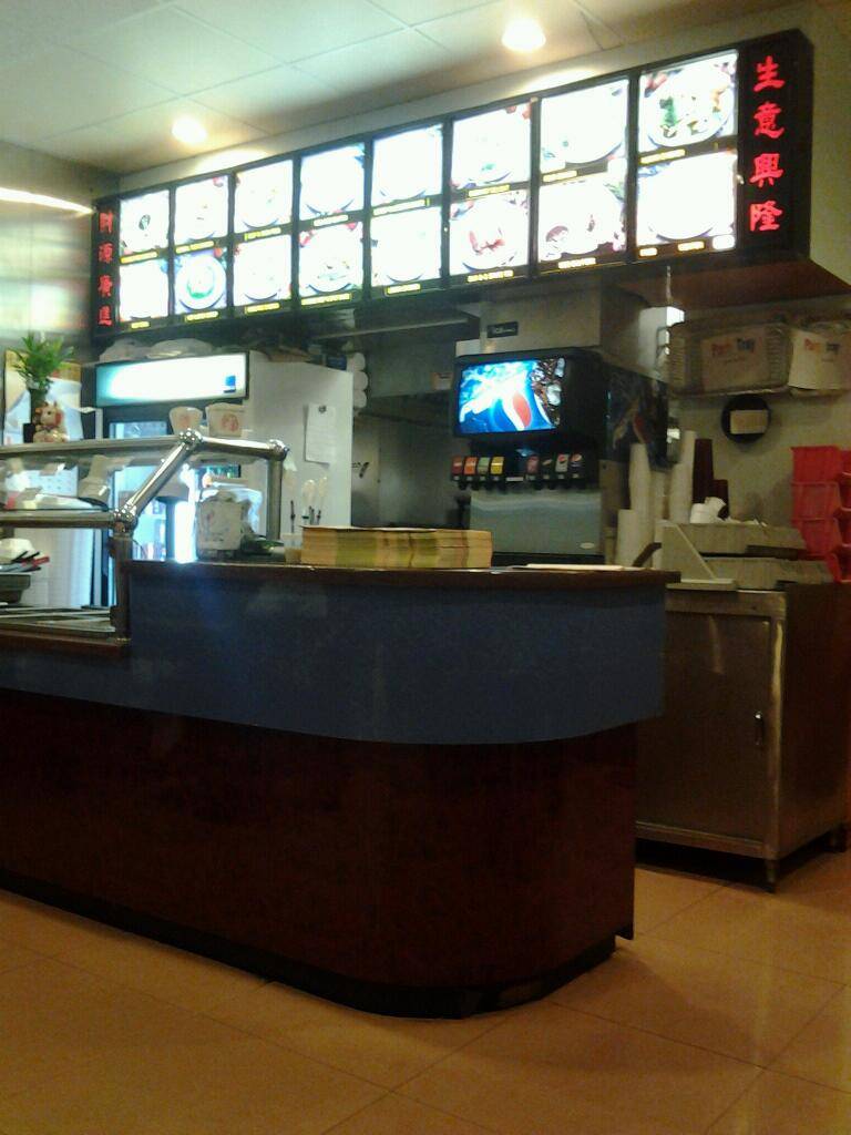 Cheng Wong Restaurant | restaurant | 1631 Miller Park Way, Milwaukee, WI 53214, USA | 4143849000 OR +1 414-384-9000