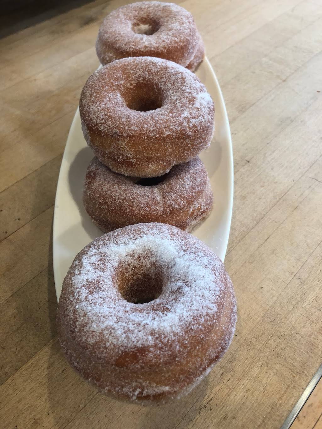 Relish Bakery & Sandwich Shop | bakery | 93 Commercial St, Provincetown, MA 02657, USA | 5084878077 OR +1 508-487-8077