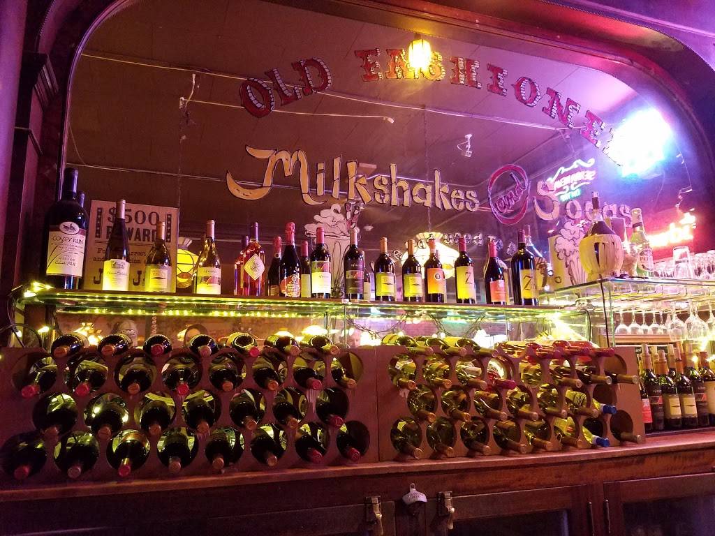 Aversanos Italian Restaurant | restaurant | 6015 Parker Rd E, Sumner, WA 98390, USA | 2538633618 OR +1 253-863-3618