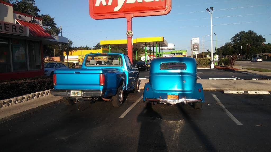 Krystal | restaurant | 3634 East Curry Ford Rd, Orlando, FL 32806, USA | 4078988141 OR +1 407-898-8141