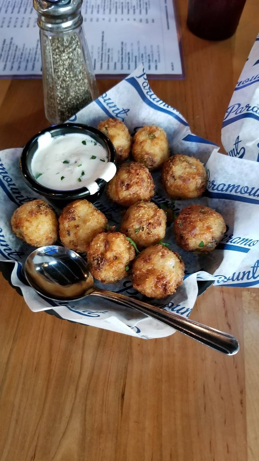 Paramount Bar | restaurant | 200 20th St N, Birmingham, AL 35203, USA | 2053202824 OR +1 205-320-2824