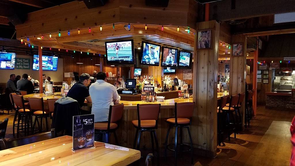 Hooters | meal takeaway | 1303 Butterfield Rd, Downers Grove, IL 60515, USA | 6309604008 OR +1 630-960-4008