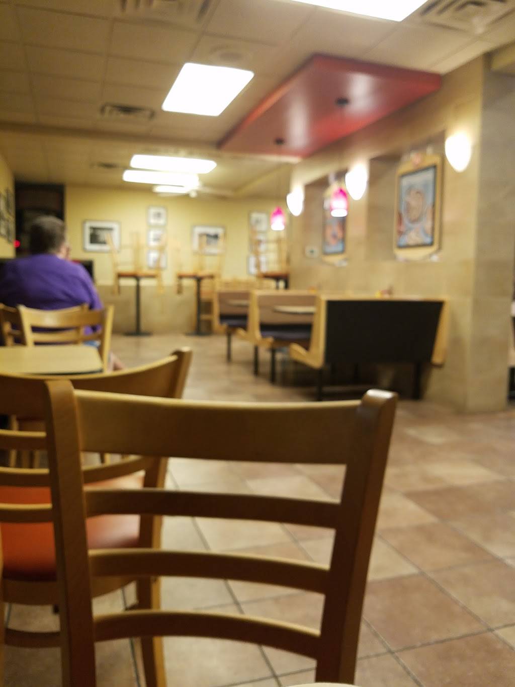 Dairy Queen Grill & Chill | restaurant | 10799 Grand Ave, Sun City, AZ 85351, USA | 6239773303 OR +1 623-977-3303