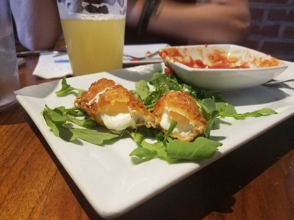 Brick & Barrel | restaurant | 870 Welsh Rd, Maple Glen, PA 19002, USA | 2674624528 OR +1 267-462-4528