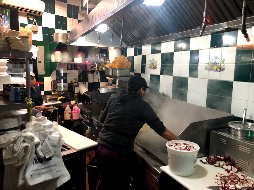 Taco Veloz | restaurant | 86-10 Roosevelt Ave, Jackson Heights, NY 11372, USA | 9174212818 OR +1 917-421-2818