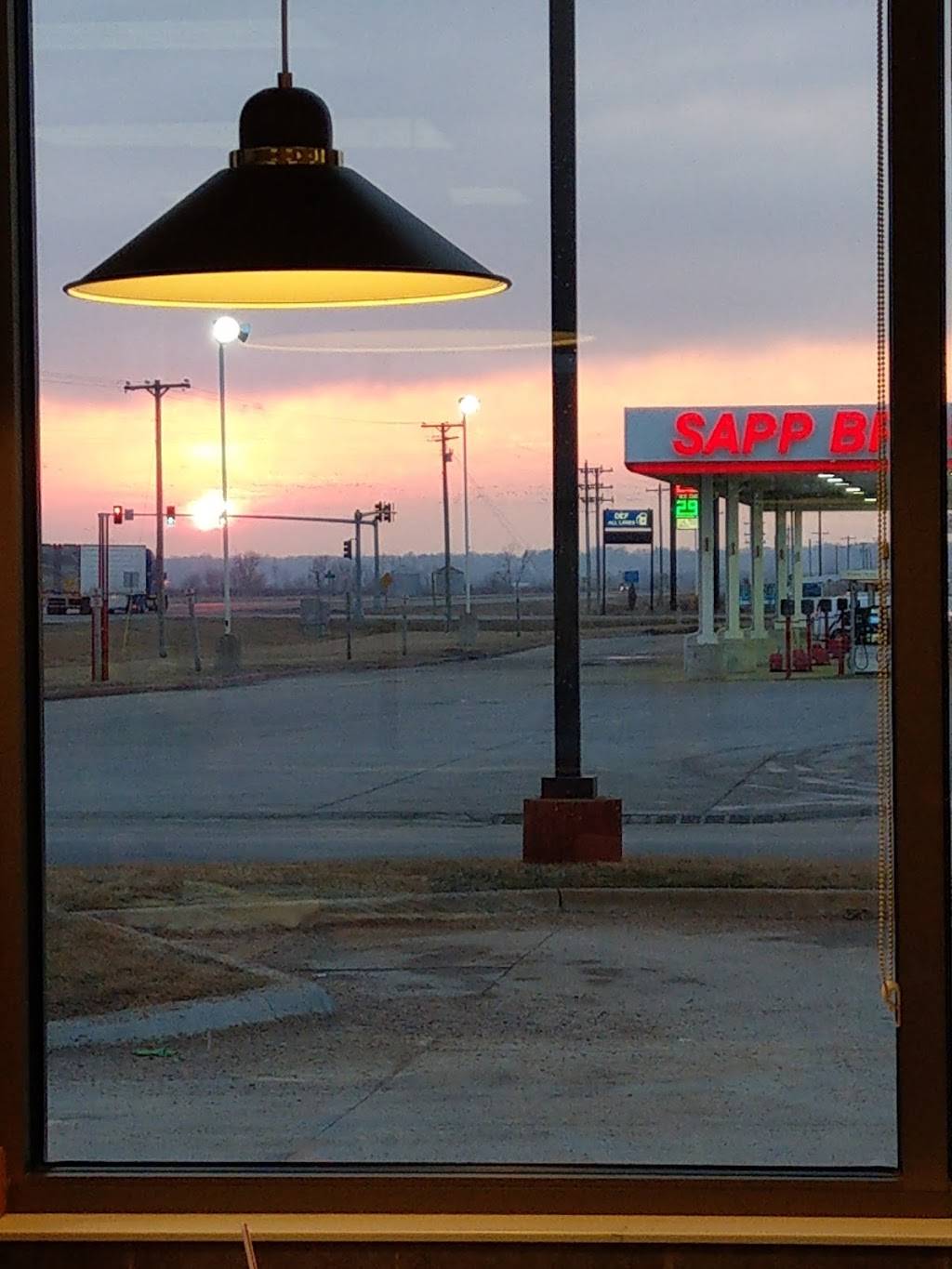 Wendys | restaurant | 2111 Sapp Bros. Drive, Percival, IA 51648, USA | 7123821585 OR +1 712-382-1585