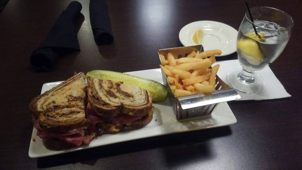 OMalleys Pub | restaurant | 2650 Richmond Hwy, Arlington, VA 22202, USA | 7038421216 OR +1 703-842-1216