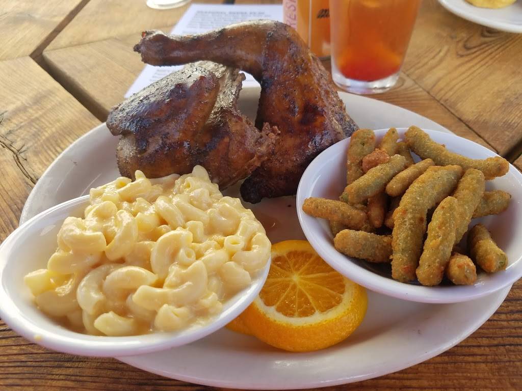 Caseys BBQ & Smokehouse | restaurant | 9626, 7855 WI-42, Egg Harbor, WI 54209, USA | 9208683038 OR +1 920-868-3038