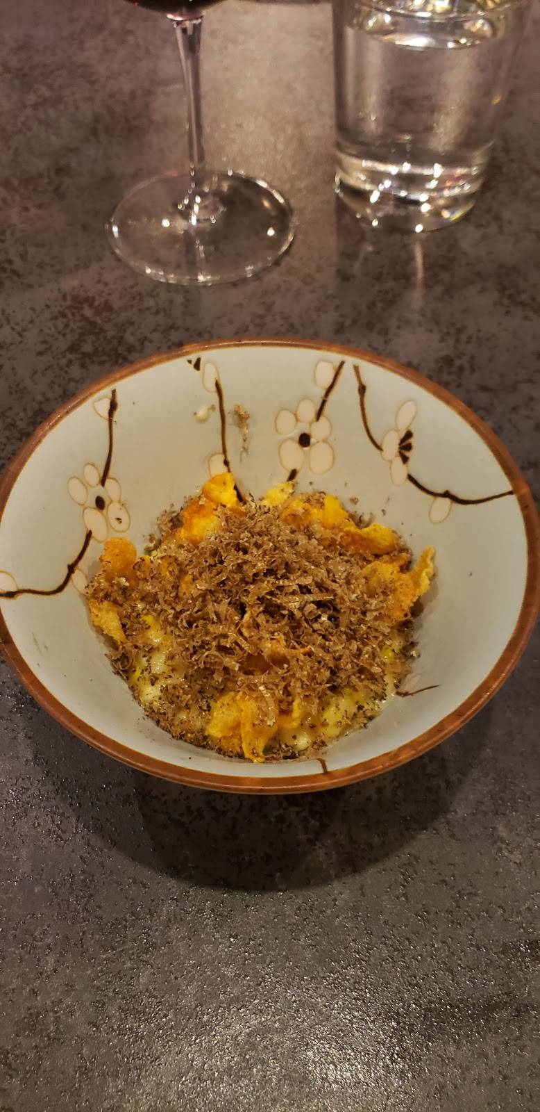 Luthun | restaurant | 432 E 13th St, New York, NY 10009, USA | 6464549484 OR +1 646-454-9484