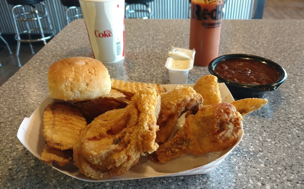 Cluckin Good Chicken & BBQ | restaurant | 3607 E 10th St, Sioux Falls, SD 57103, USA | 6053367260 OR +1 605-336-7260