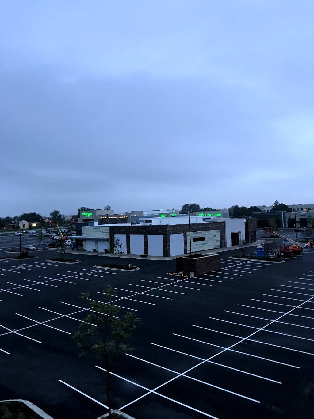 Mellody Farm | shopping mall | 851-1101 Milwaukee Ave, Vernon Hills, IL 60061, USA | 6306452800 OR +1 630-645-2800