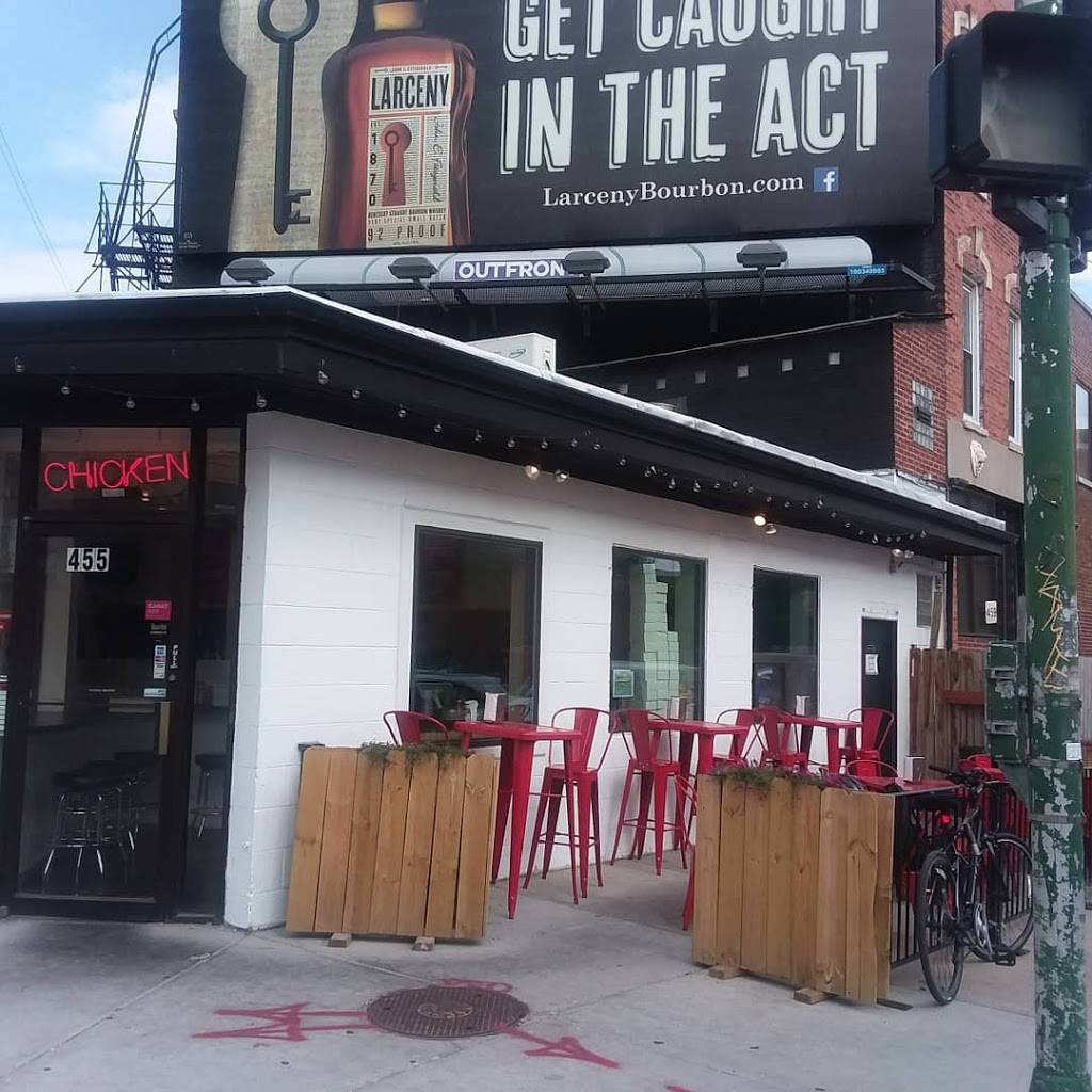 The Roost Carolina Kitchen | restaurant | 457 N Milwaukee Ave, Chicago, IL 60654, USA | 3128775738 OR +1 312-877-5738