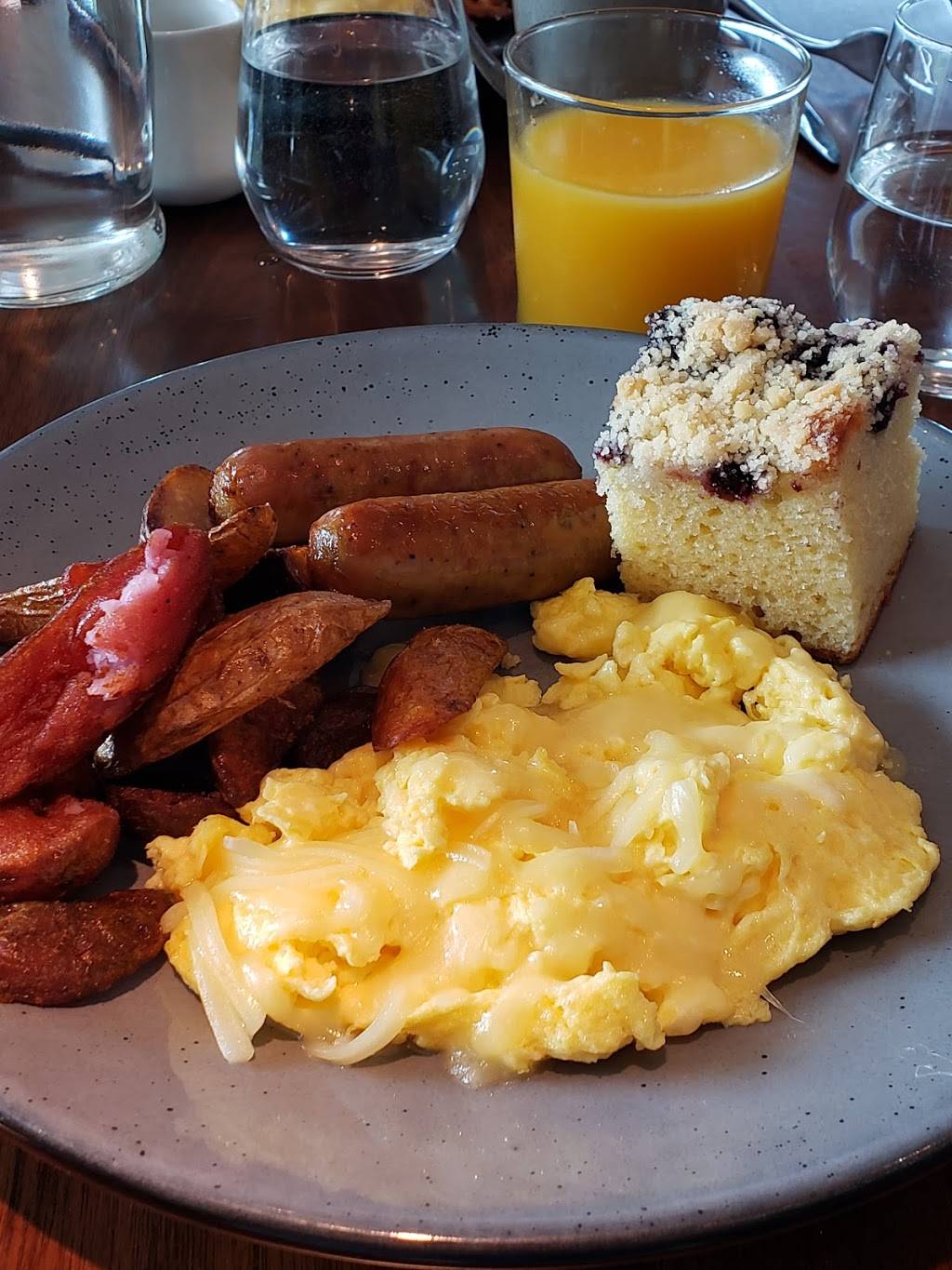 The Tiller Restaurant | restaurant | 591 Shore Rd, Cape Neddick, ME 03902, USA | 2073616277 OR +1 207-361-6277