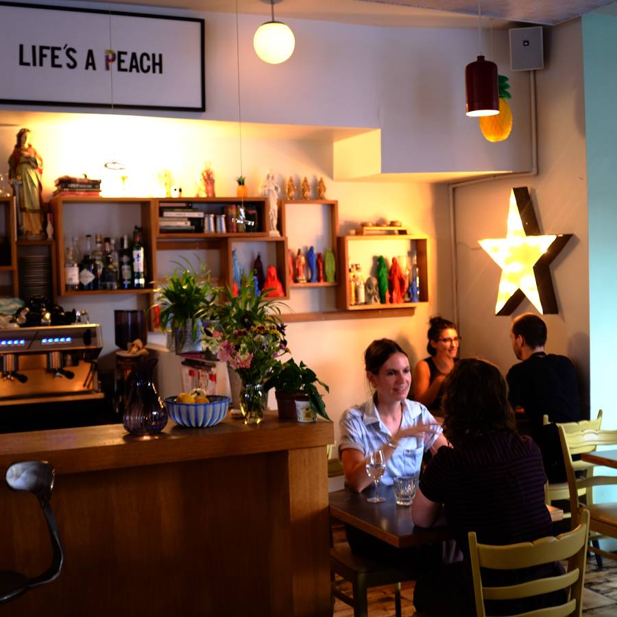 Santa Barbara | restaurant | 6696 Rue de Saint-Vallier, Montréal, QC H2S 2P7, Canada | 5142734555 OR +1 514-273-4555