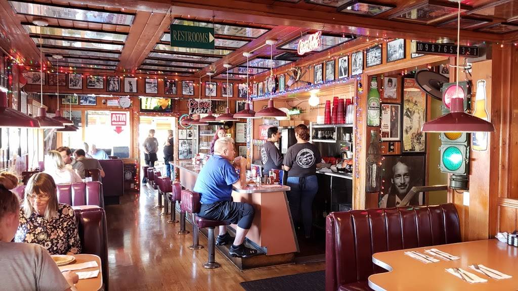 Harbor House Cafe | restaurant | 34157 Pacific Coast Hwy, Dana Point, CA 92629, USA | 9494969270 OR +1 949-496-9270