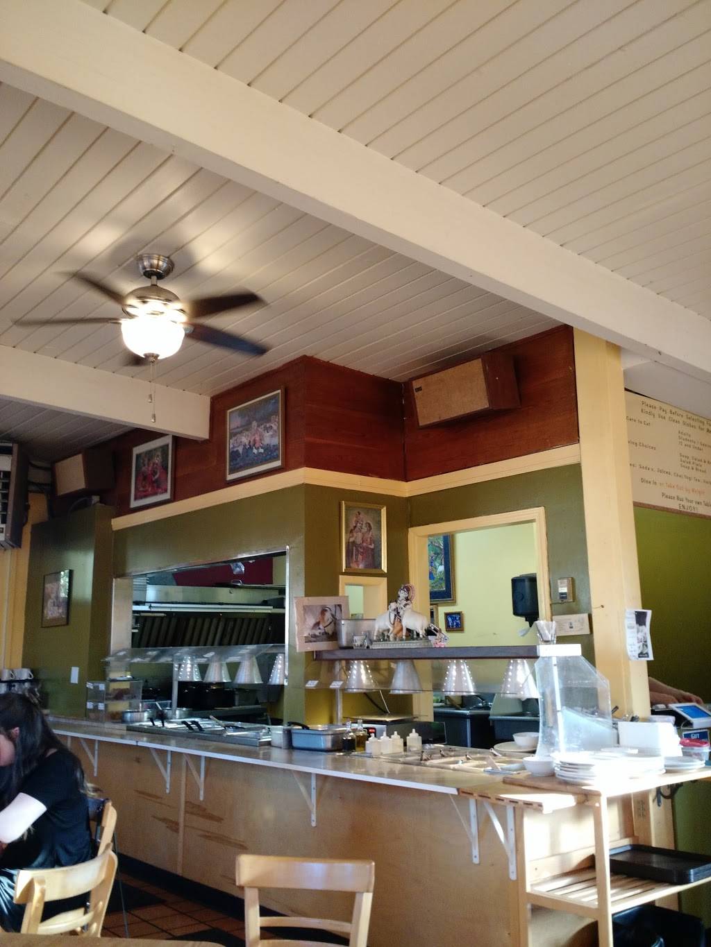 Govindas Vegetarian Buffet | restaurant | 1030 River Rd, Eugene, OR 97404, USA | 5414610093 OR +1 541-461-0093