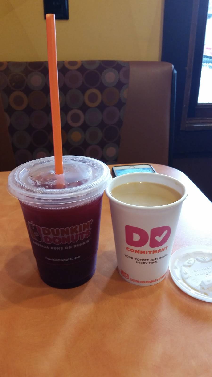 Dunkin | bakery | 1002 Alverez Ave, The Villages, FL 32159, USA | 3526331445 OR +1 352-633-1445