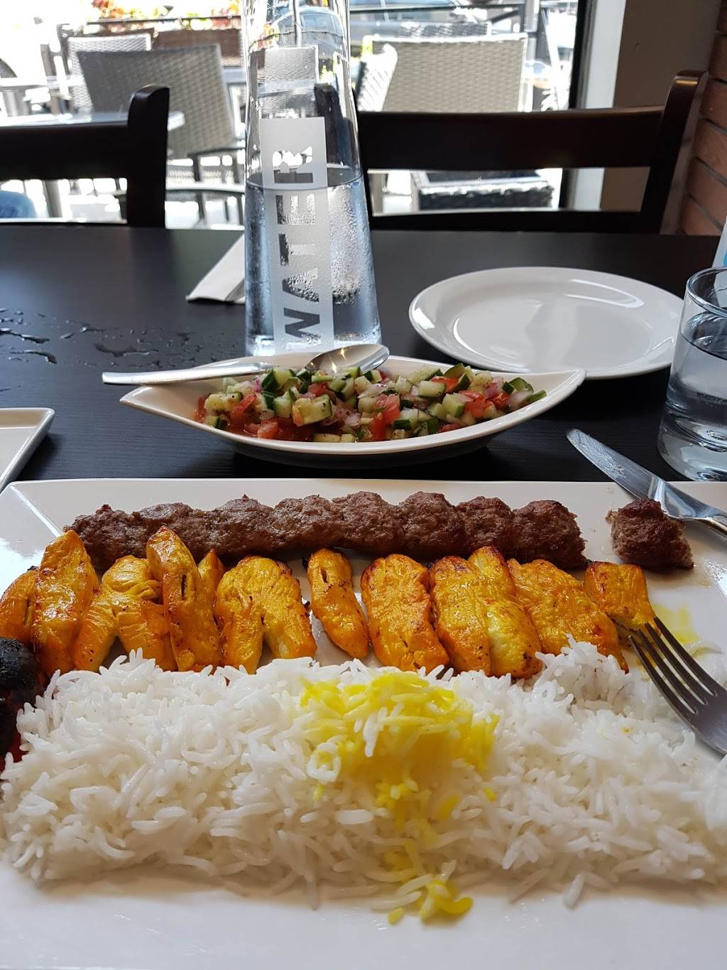 Taste of Persia Restaurant | restaurant | 1574 Bayview Ave, Toronto, ON M4G 3B7, Canada | 4163226777 OR +1 416-322-6777