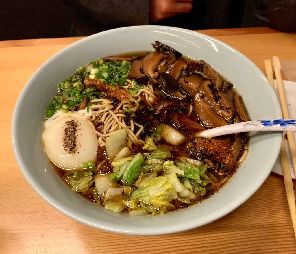 Boxer Ramen | restaurant | 1613 SE Bybee Blvd, Portland, OR 97202, USA | 5038415925 OR +1 503-841-5925