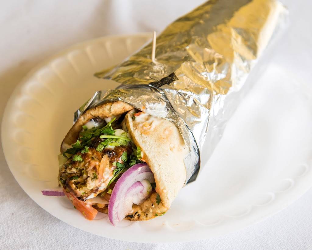 Mughal Oasis | restaurant | 7067 Brookfield Plaza, Springfield, VA 22150, USA | 7039425959 OR +1 703-942-5959