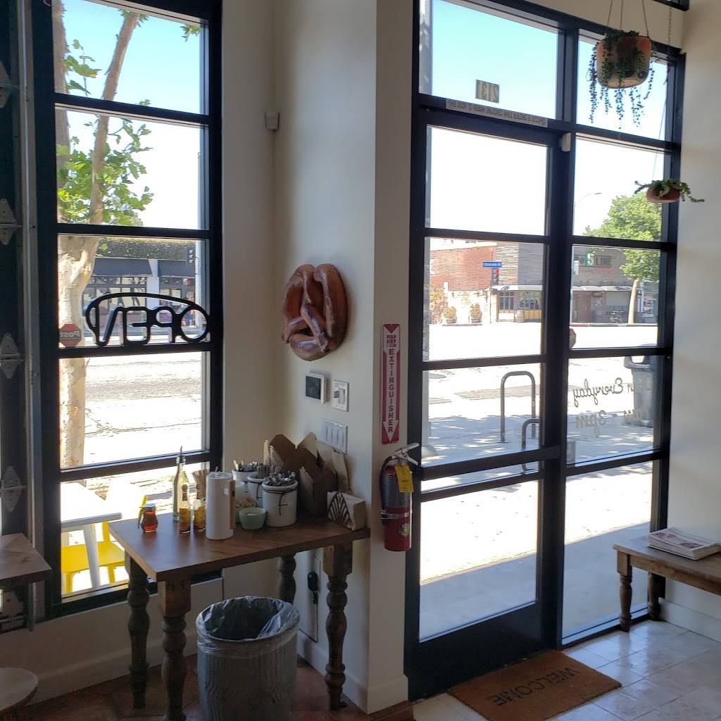 Penny Oven | restaurant | 2131 Colorado Blvd, Eagle Rock, CA 90041, USA | 3237390091 OR +1 323-739-0091