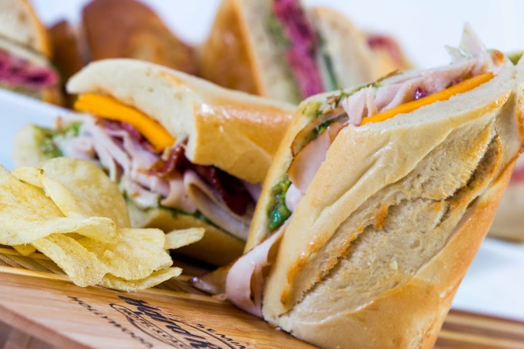 Constant Grind (at Hard Rock Hotel) | bakery | 1 Seminole Way, Davie, FL 33314, USA | 9547972328 OR +1 954-797-2328